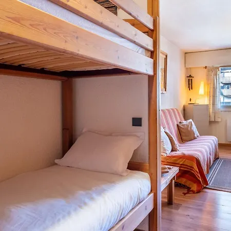 Apartment Typical In The Heart Of Chamonix